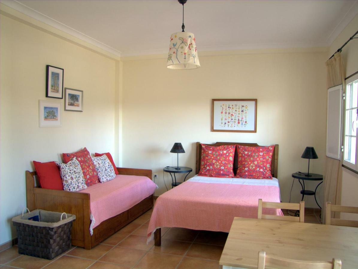 Laranjal Inn Вендаш-Новаш Экстерьер фото